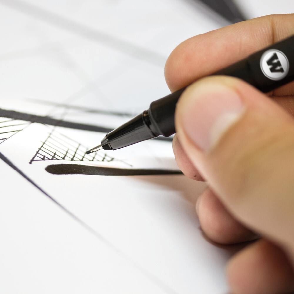 Molotow Blackliner Marker - Pigmented Archival Ink, Waterproof & Fade Resistant, Fine Tip For Outlining