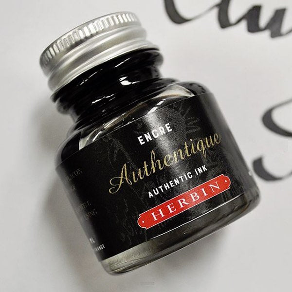 Choosing the right calligraphy ink